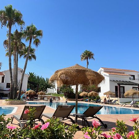 Nuramar Aparthotel Cala en Bosch Ngoại thất bức ảnh