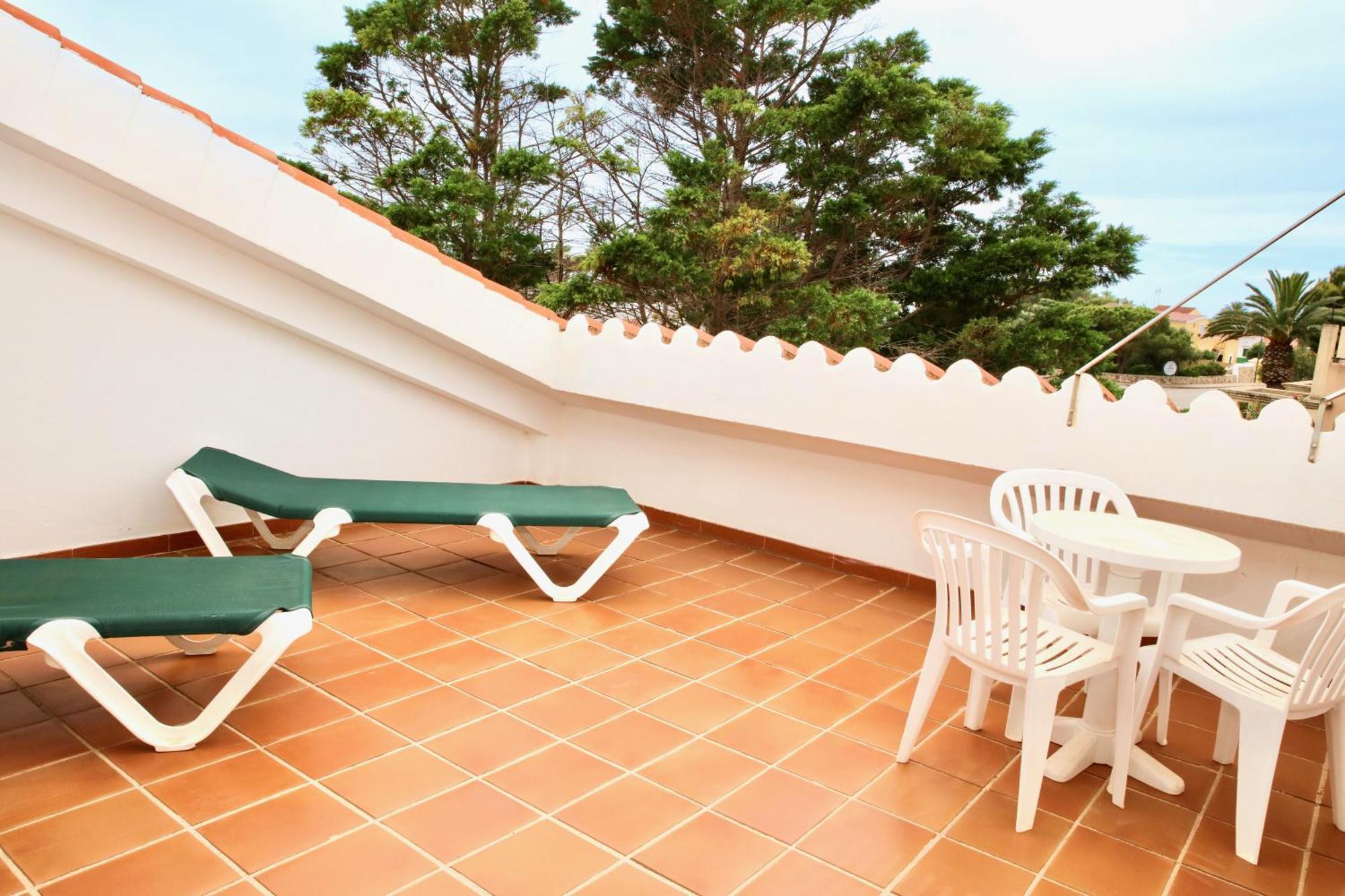 Nuramar Aparthotel Cala en Bosch Ngoại thất bức ảnh